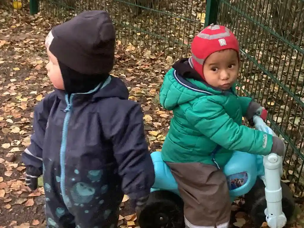 A picture of UMKA kids playing in winter 2024