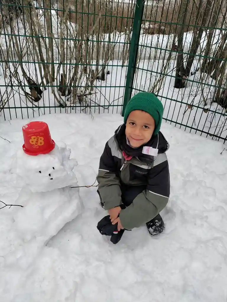 A picture of UMKA kids playing in winter 2024