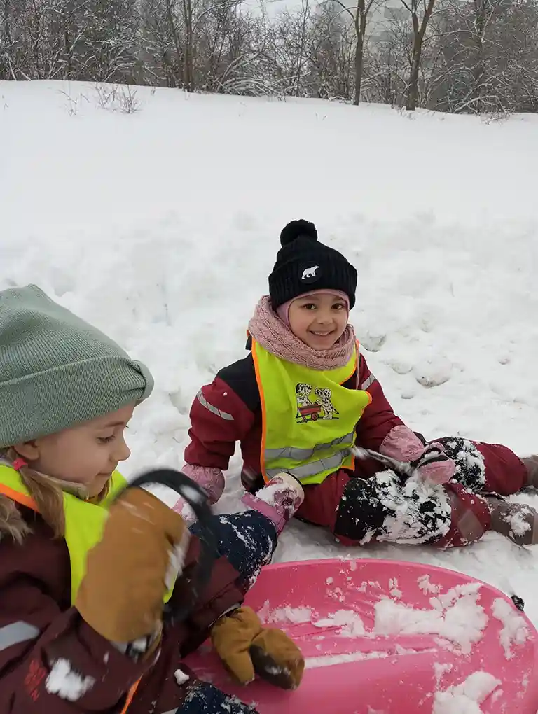 A picture of UMKA kids playing in winter 2024
