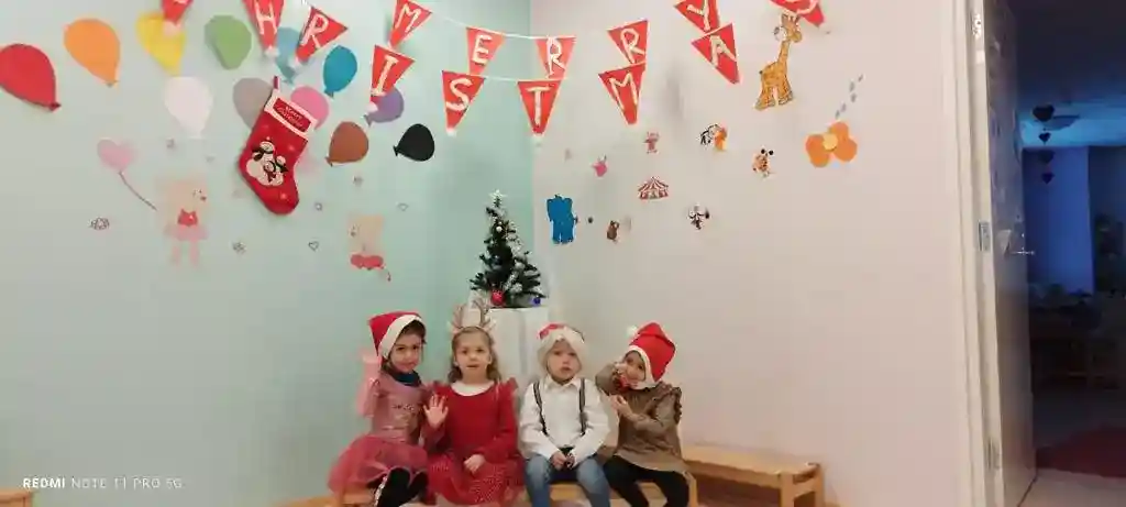 A picture of UMKA kids playing in winter 2023